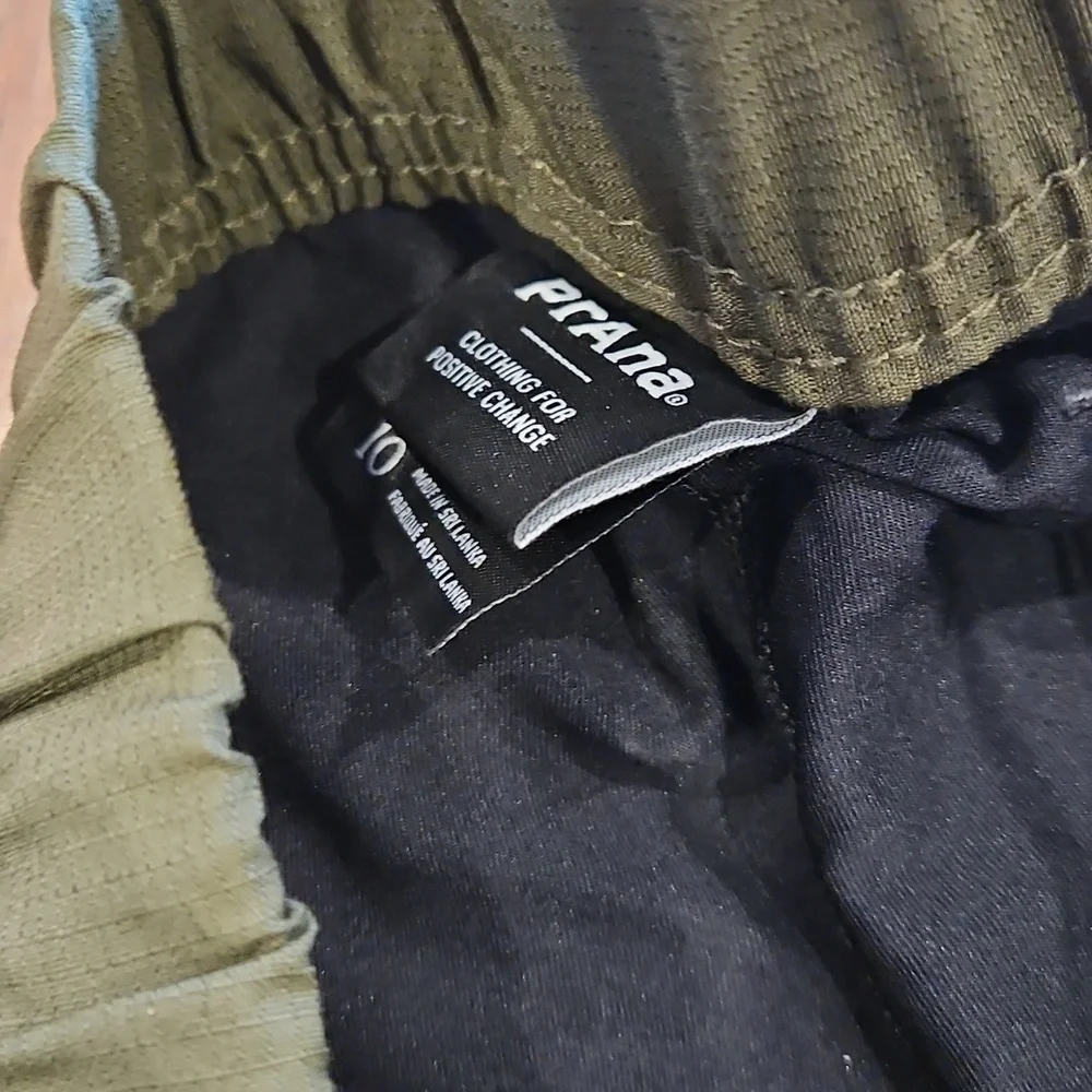 NEW Cargo Green Prana double peak skort - Picture 5 of 11